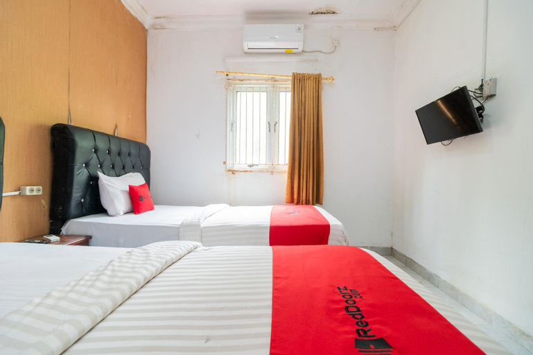 Bedroom 9