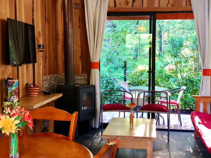 Others 5, Cabanas Peumayen Neltume, Valdivia