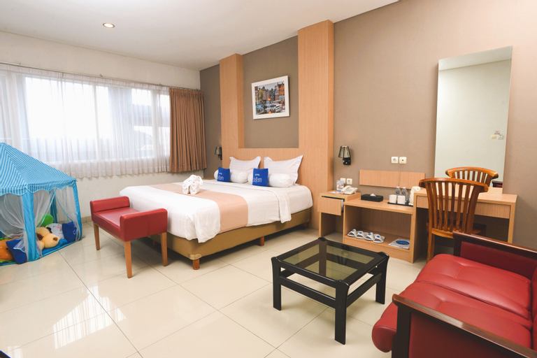 Bedroom 12