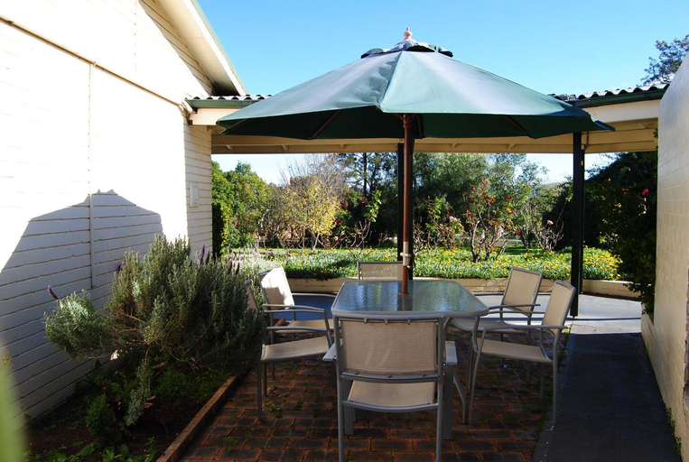 Others 5, Airlie House Motor Inn, Upper Hunter Shire