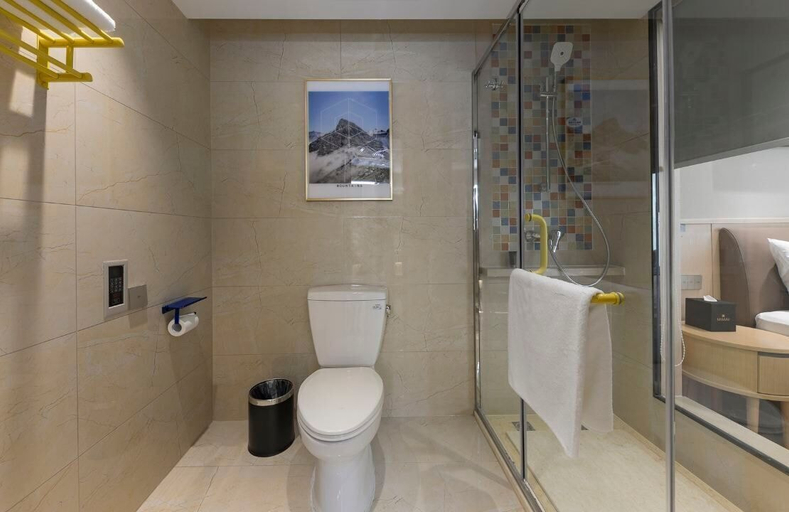 Bathroom 3, YUN-RAY AMBASSADOR HOTEL, Shijiazhuang