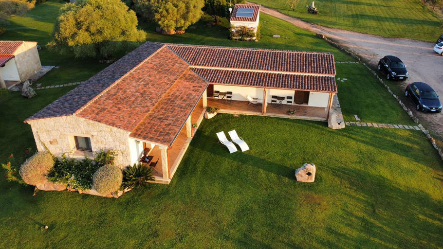 Others 3, B&B Majore, Olbia-Tempio