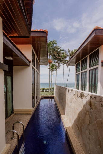 Swimming Pool 11