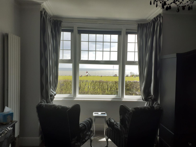Others 5, South Beach B & B, Suffolk