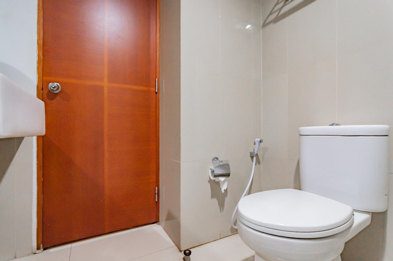 Bathroom 7