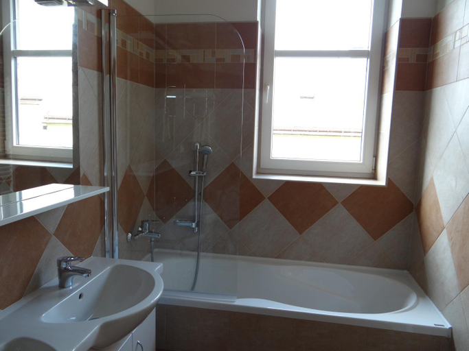 Bathroom 2, Penzion 324, Havlíčkův Brod