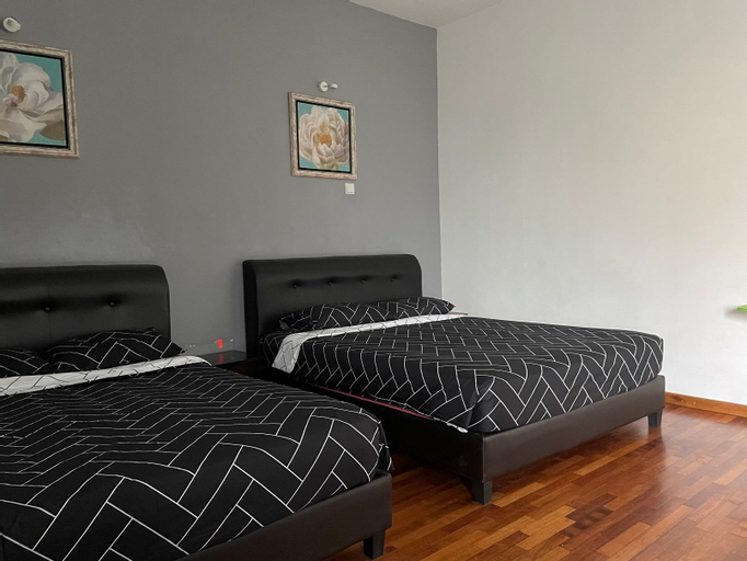 Bedroom 8