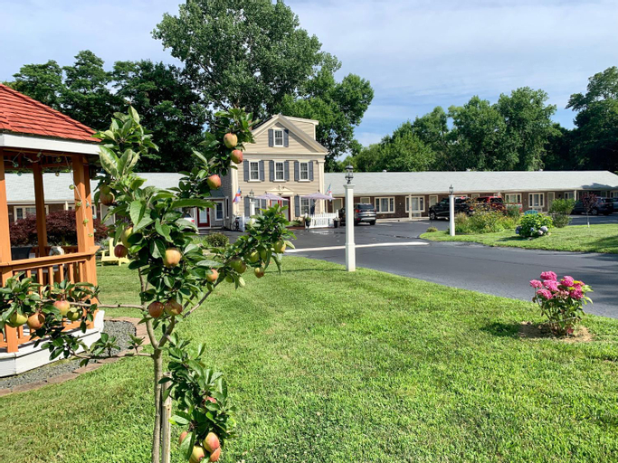 Eagle Wing Inn - Cape Cod, Barnstable