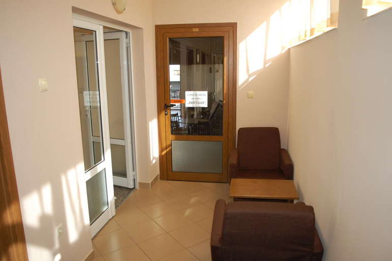 Others 5, Hotel Vitosha, Tryavna