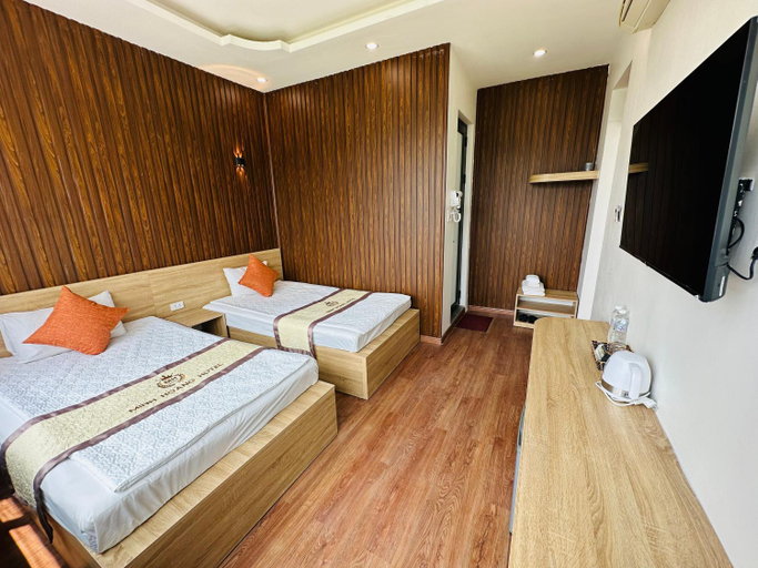 Bedroom 9