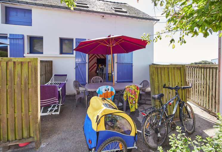 Others 4, Village de Cromenach, Morbihan
