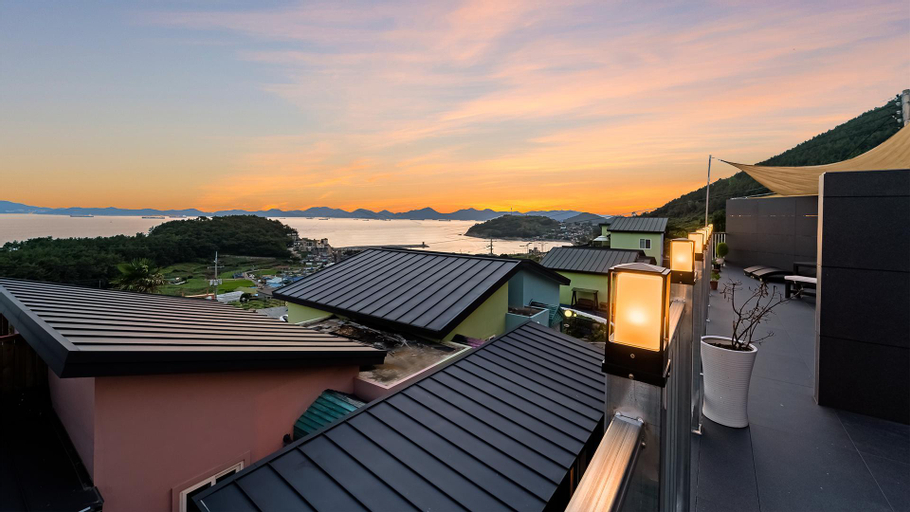 Scenery 3