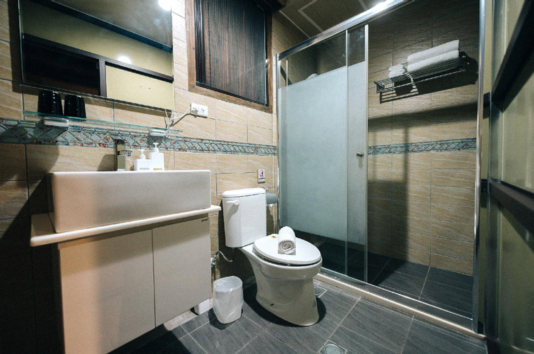 Bathroom 2