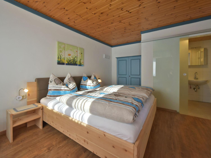 Others 4, Haus Hasslacher, Spittal an der Drau