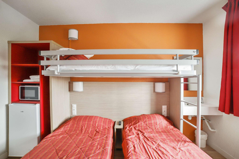 Bedroom 8