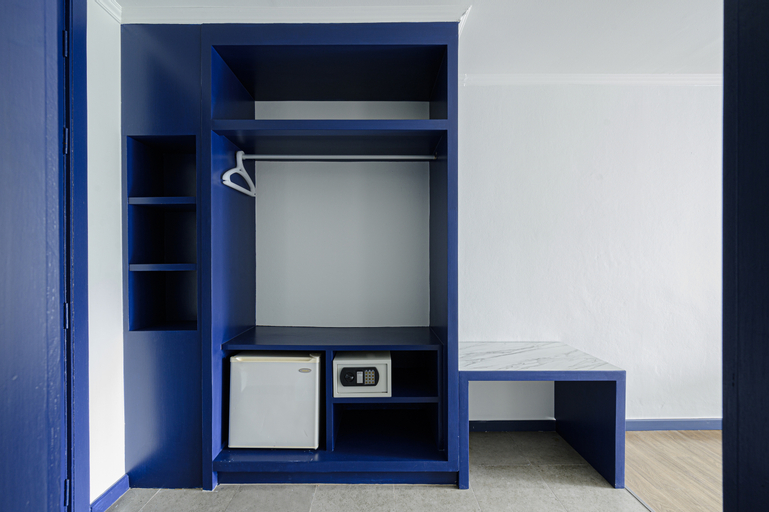 Amenities 22