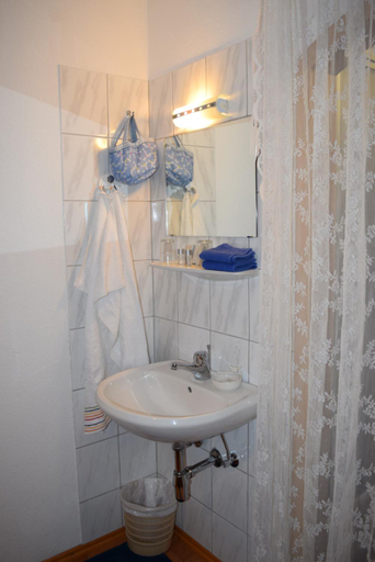 Bathroom 3, Gastehaus Alpenblick, Innsbruck Land