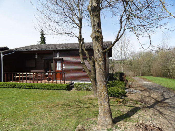 Exterior & Views 1, Ons huisje "Bienvenidos" met garage, Luxembourg