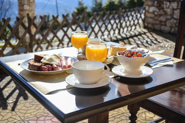 Food & Drinks 4, Ναιαδες, Peloponnese