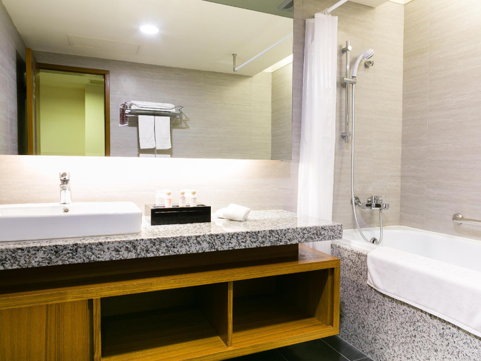 Bathroom 4, Hotel Bonza, Hsinchu County