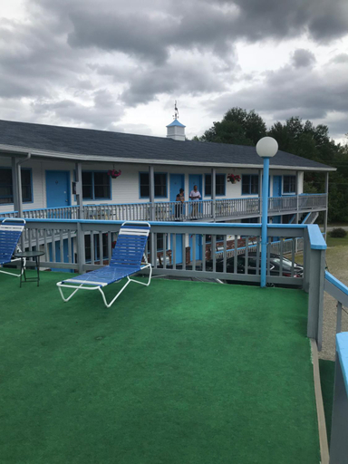 Others 5, Four Seasons Motor Inn, Coos