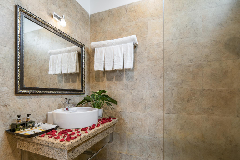 Bathroom, Angel Hotel Danang, Da Nang