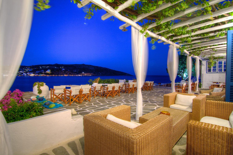 Food & Drinks 5, Platys Gialos Hotel Sifnos, South Aegean