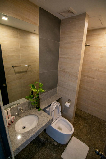 Bathroom 9