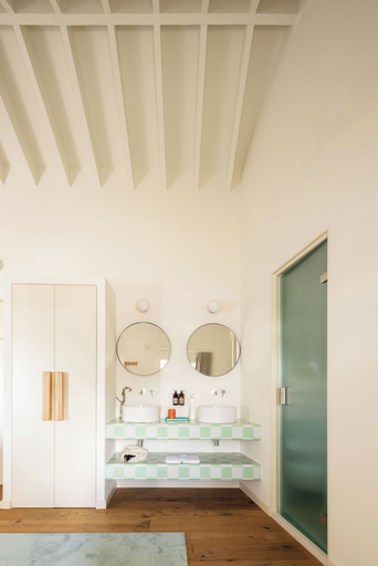 Bathroom 4, Moinho da Areia, Ribeira Grande