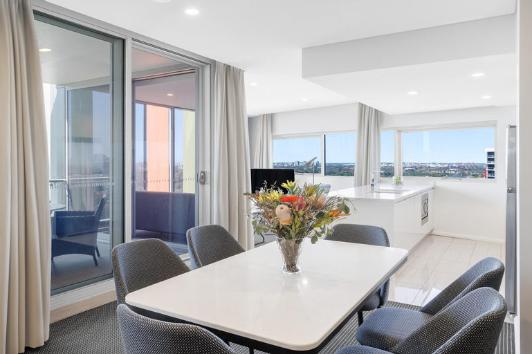 Dining Room 7