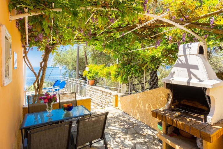 Food & Drinks, Villa Elia, Ionian Islands