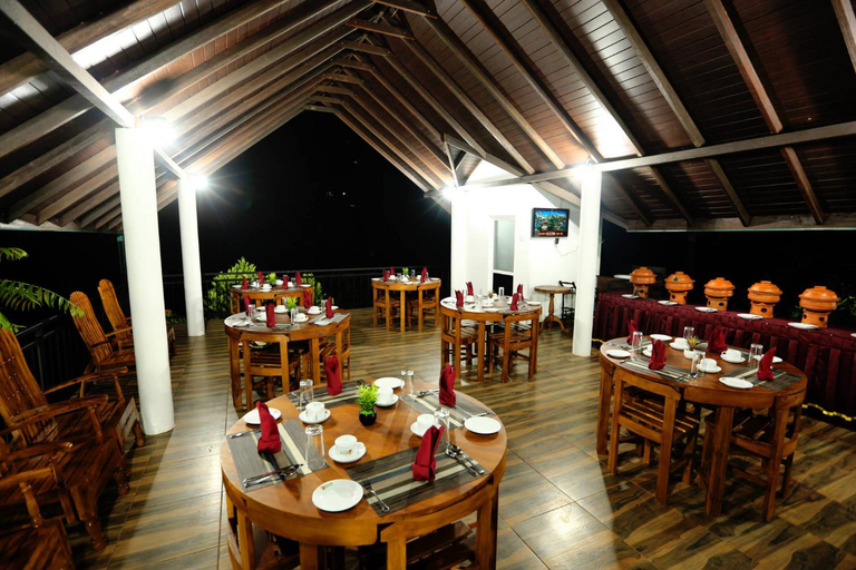 Food & Drinks 5, Top Mountain Resort, Haputale