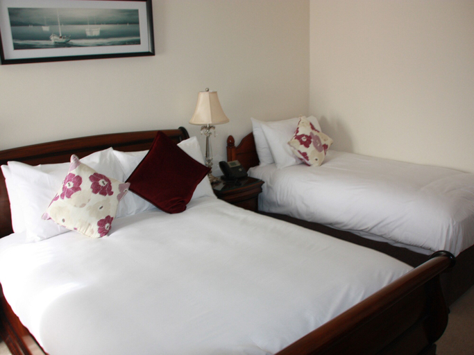 Bedroom 3, Chester Beatty Inn
