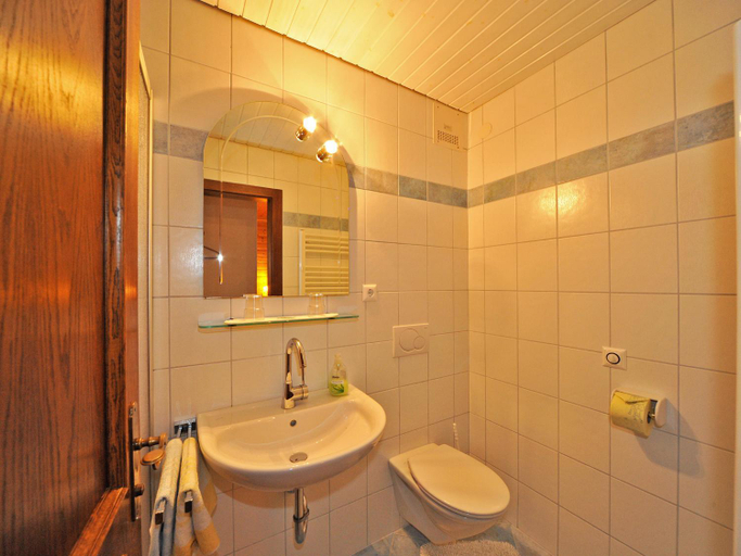 Bathroom 3, Haus Hasslacher, Spittal an der Drau