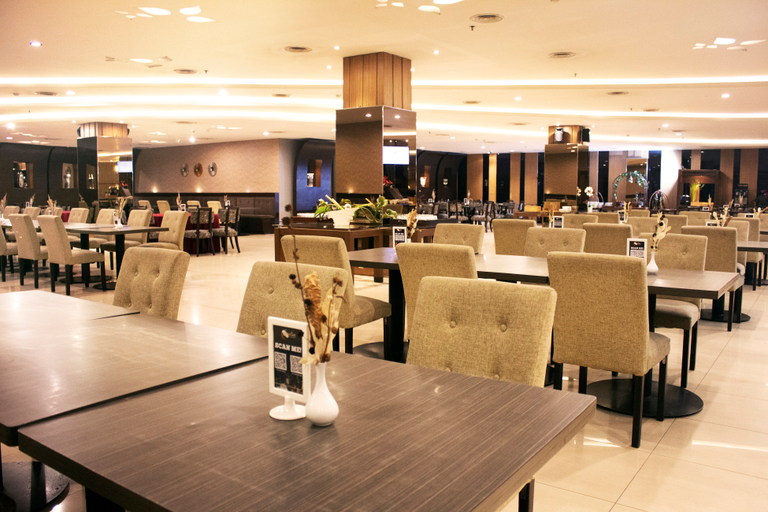 Food & Drinks 4, Grand Serpong Hotel, Tangerang