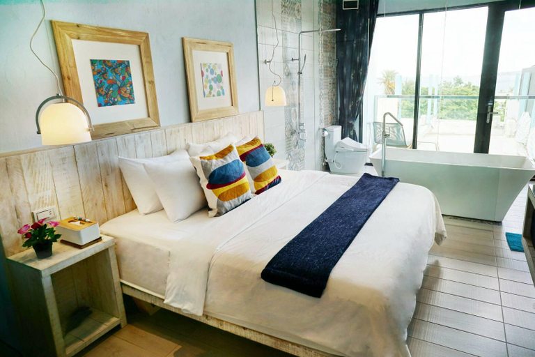 Bedroom 12