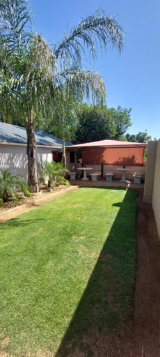 Others 4, SuNel's Guest Rooms, West Coast