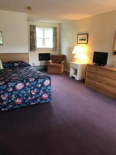 Others 3, Four Seasons Motor Inn, Coos