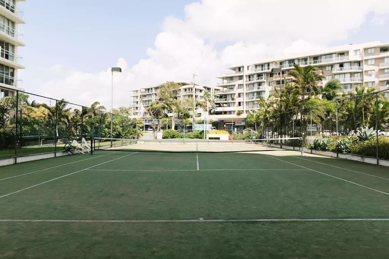 Exterior & Views, La Pacifique Apartments, Gold Coast