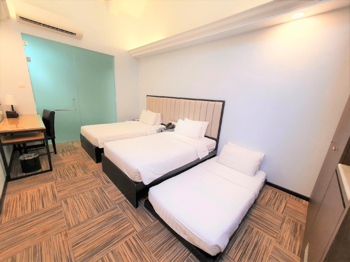 Bedroom 6