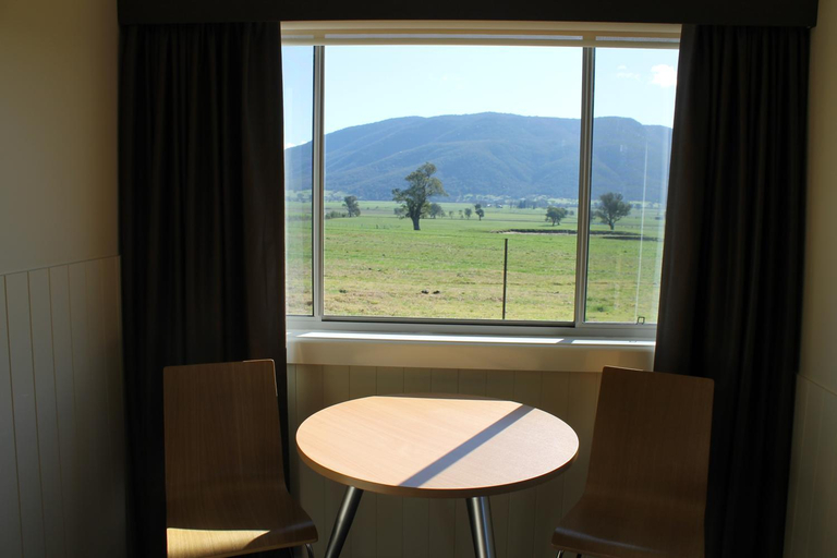 Others 5, Mountain View Motel, Towong - Pt B