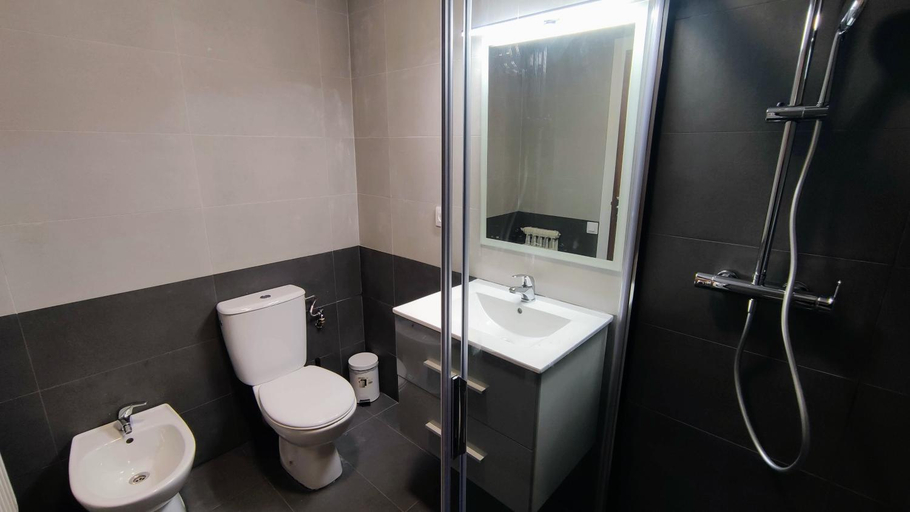 Bathroom 4, SUITEDREAMS-Avet 21