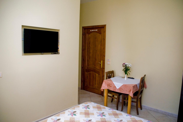 Bedroom 3, Hotel 4 Stinet, Vlorës