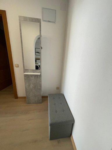 Others 4, Haus zum Gluck, Klagenfurt Land