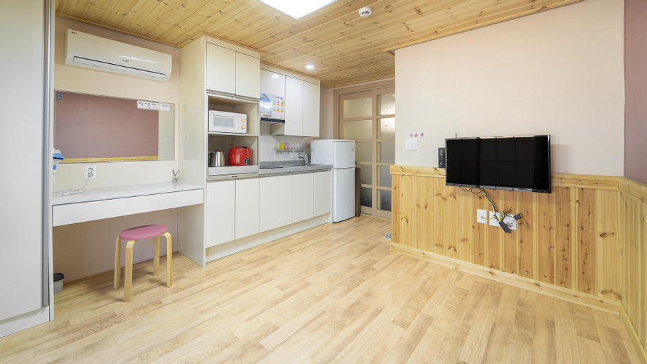 Dining Room 23