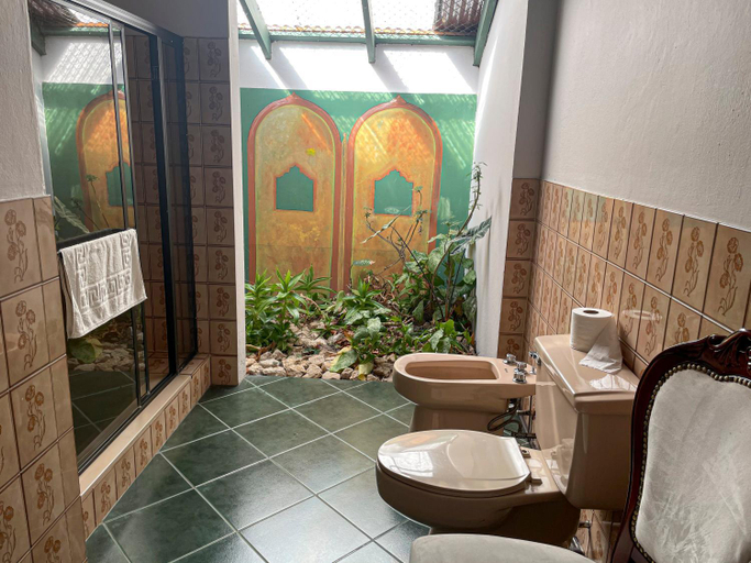 Bathroom 3, Hotel Ave del Paraiso, Montes de Oca