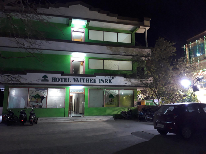 Public Area 3, Hotel Vaithee Park, Kancheepuram