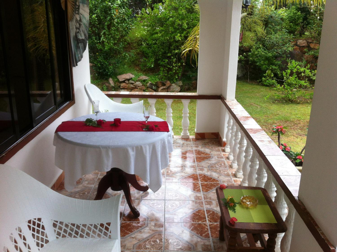 Balcony/terrace 3, Dan Kazou Self Catering