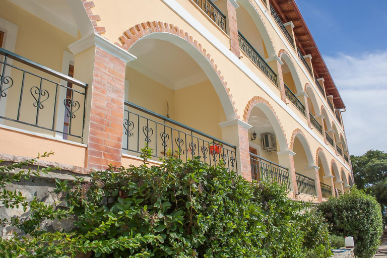 Others 3, Apart-Hotel Llazari, Vlorës