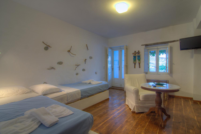 Bedroom 3, Platys Gialos Hotel Sifnos, South Aegean